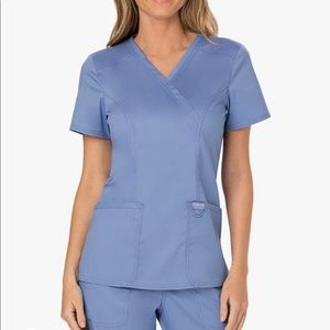Cherokee Wrap Scrub Top (Size S, Ceil Blue)